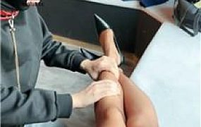 【苒溪】空姐下班丝袜jio让乘客伺候 bf49959