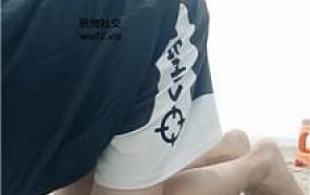 【阿霞】鞭打sp/黑丝脚踩 JS241112-53