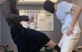 【狗哥】短靴踢裆/重度耳光/踩踏/白袜脚窒息 bf46837