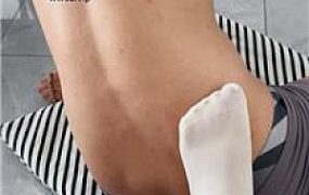 【恩恩】白丝脚踩虐/舔圣水 JS241109-20