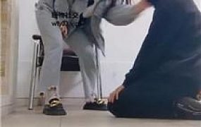 【女生也能很暴力】学生主皮鞋白袜暴力踢踹 JS241105-13