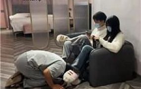 【安徽情侣主】虐绿帽-骑马转胯/鞭打/舔脏鞋裸足/混合圣水 bf46595