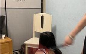 【小凤梨】旗袍女神抓妹妹虐成狗 JS241117-24