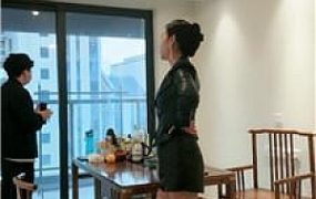 【爱丽丝】甘愿做茶室女老板的奴隶 bf47106