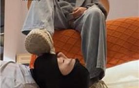 【萱萱子】吃烟灰/闻超臭棉袜/脏鞋全体重踩踏 bf47039