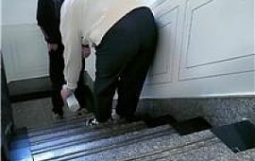 【樊樊大人】喝马桶水/脏鞋踩踏喂食/舔地板酸奶 JS241122-5