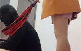 【姗姗】高跟肉丝美腿踩虐 JS241121-2