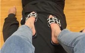 【可雅】用原味玉足玩虐狗弟弟【上】 JS241120-31