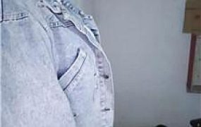 【颜熙】户外楼道驯化跟踪狂 JS241120-35