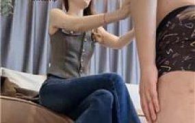 【欣妍】掐乳耳光踢裆/高跟踩虐/坐脸窒息/喂口水 bf47187