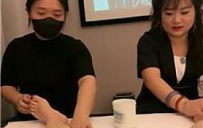 【辣姐】当着素人技师的面让母畜舔脚羞辱 JS241119-16