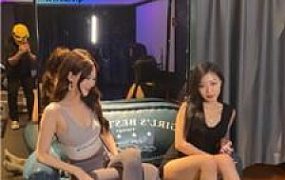 【04情侣主】吊绑重度踢踹/椰子鞋+短靴白袜踩踏 bf47156