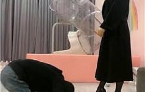 【辣吃多的辣姐】漆皮高跟踩踏贱狗 bf47152