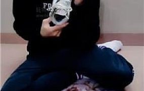 【奇了怪了】跪舔多双脏运动鞋/白袜气味辱 JS241124-9