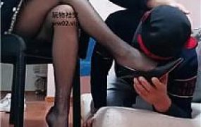 【美柠】坐脸窒息/黑丝高跟美腿踩 bf47316