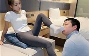 【黑桃KK】挑战白袜裸足超强深喉 bf47299