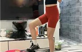 【jenn】情侣主-脏鞋白袜虐/踩踏腿绞喂漱口水【双视角完整版】 bf47303