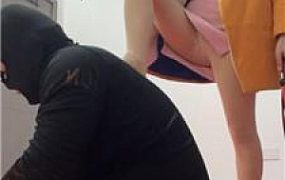 【姗姗】肉丝脚踩踏/腿绞鞭打【下】 JS241122-12