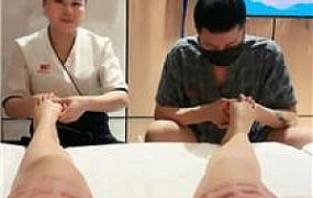 【乔伊】当着素人足疗师的面羞辱奴才 bf47473