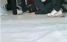 【芭比】双S-骑马脏鞋踩踏/清理脏鞋底棉袜【双视角版】 JS241125-9