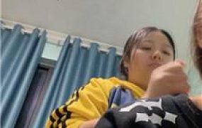 【白兔】可爱的女奴今天又开始给主人洗脚按摩了 JS241129-8