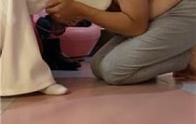 【奈奈】喜欢脏臭白袜的贱奴 JS241128-39