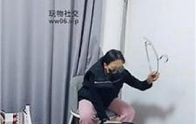 【上海汤圆】白袜脚踩废物奴 JS241128-19