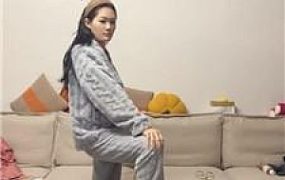 【埋汰】睡衣女神S-玉足踩虐/骑狗背 JS241201-18