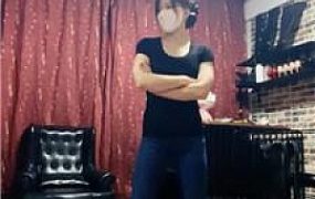 【冷颜】狗盆喂食/牛仔裤坐脸/跪舔长靴白袜 JS241205-36