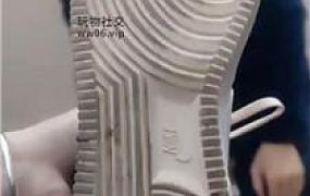 【奇了怪了】脏鞋白袜气味辱/踢踹踩 bf47805