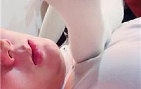 【奶味小仙女】沉浸式-cos女神-超臭白袜裸足蹂躏 bf47749