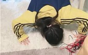 【小凤梨】闺蜜化身家务奴 JS241202-53