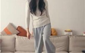 【埋汰】胯下羞辱-玉足捂脸踩 JS241202-50