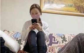 【安安sama】坐脸窒息/换多双鞋踩踏/吮吸玉足 bf48087