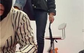 【珊珊】女主面具下隐藏不住她的美丽，这身材很好 JS241211-9