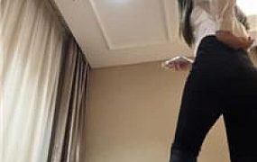 【诗诗】白领S-高跟黑丝踩/揪耳朵/骑狗背/喂口水 bf48041