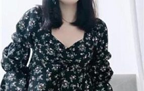 【栀子女王】玉足蹂躏踩/坐脸窒息 bf48011