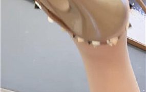 【司宁青】母畜-闻臭靴子/舔口水/铆钉高跟虐 bf48015