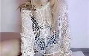 【帝如烟】中指鄙视-虐乳舔乳/脚插嘴/袜子塞嘴 bf48001