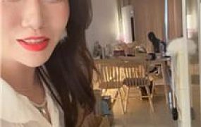 【小麦】性感黑丝踩虐/鞭打/掐乳踢裆 bf47985