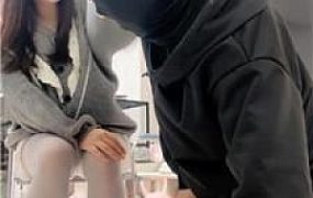 【桃子老师】桃子老师今天的灰丝真性感 JS241208-42