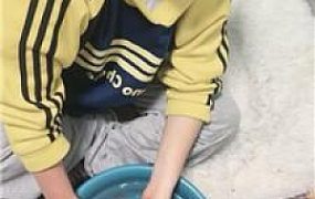 【小凤梨】磕头求虐/伺候沐足 JS241207-29