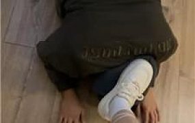 【九月】骑狗背/清理小白鞋白袜/滴蜡吐口水 JS241214-20