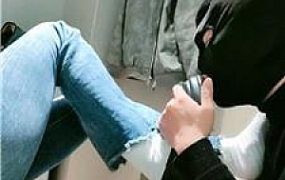 【喵酱紫】喂口水-强迫舔脏皮鞋白袜 JS241213-4