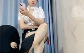 【颜主】白领S高跟肉丝美腿脚下奴 bf48177