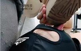 【玥野兔】近距离-清理脏鞋底/闻舔白棉袜 bf48136