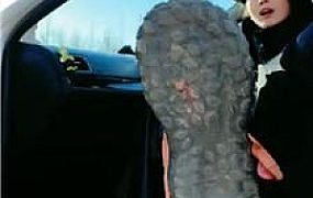 【锅盖子】户外荒漠处刑偷拍狂 bf48547