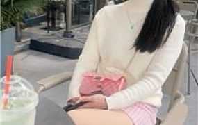 【猴歌】素人学生主-小白鞋踩踏踢裆 JS241221-1