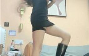 【鹿可】高跟+长靴踩踏/骑马转胯/坐脸窒息 bf48451