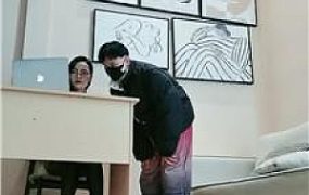 【皮皮】白领S-惩罚偷懒的下属奴/臭脚窒息 bf48358